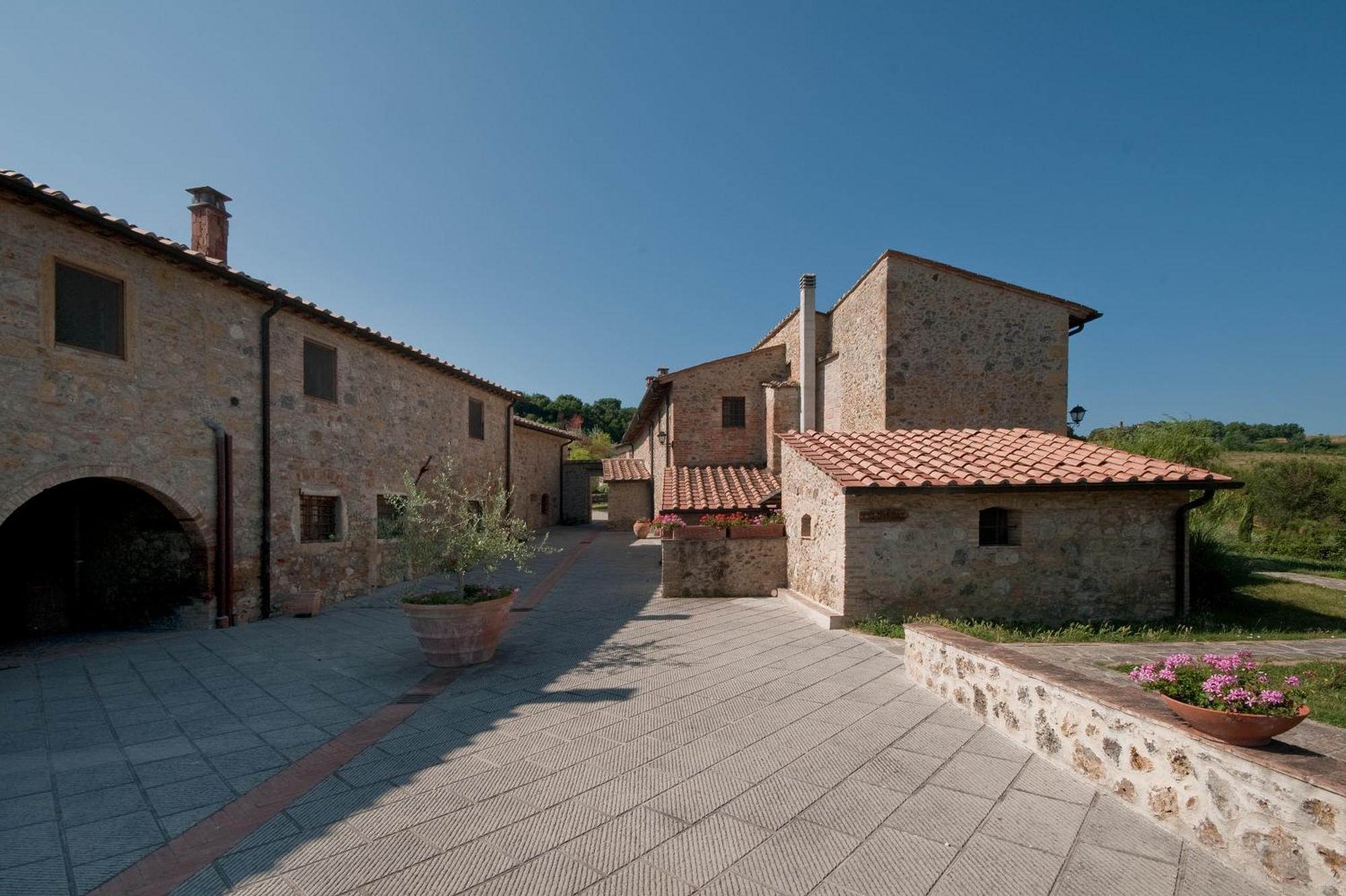 Tenuta Decimo - Il Borgo Di Mariano Σαν Τζιμινιάνο Εξωτερικό φωτογραφία