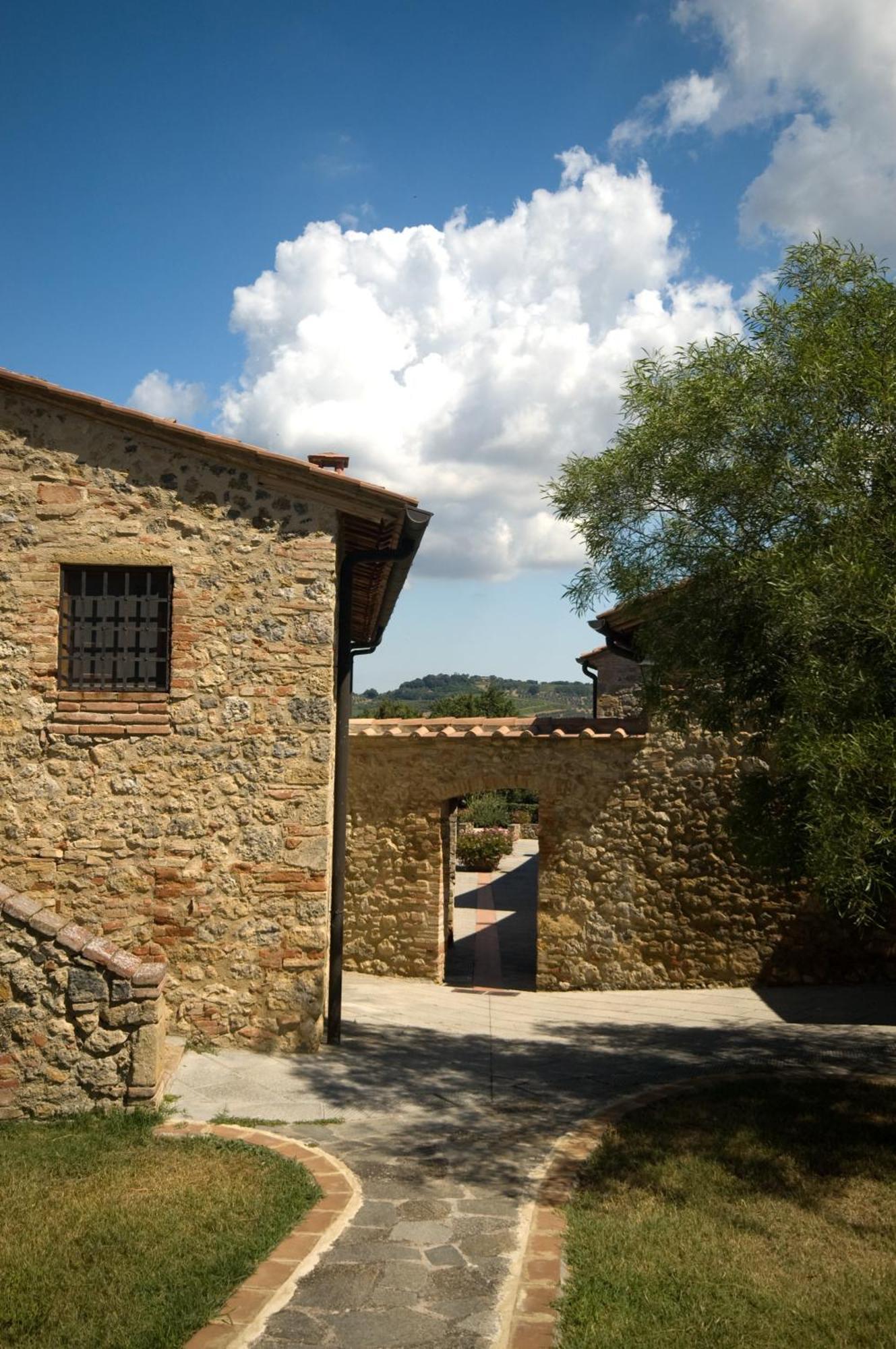 Tenuta Decimo - Il Borgo Di Mariano Σαν Τζιμινιάνο Εξωτερικό φωτογραφία